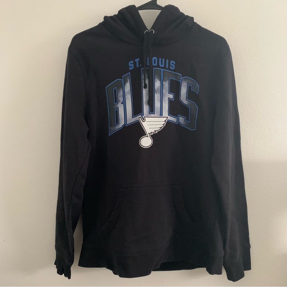 Menās size medium St. Louis Blues Black Arch Smoke Fanatics Pullover hoodie